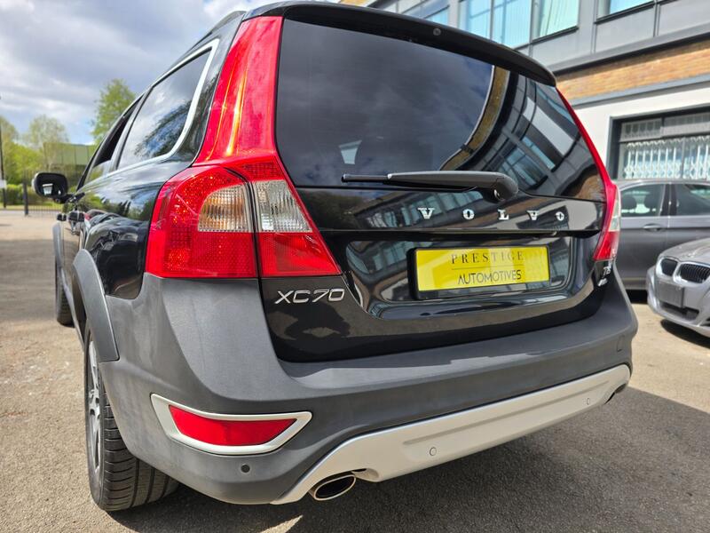 VOLVO XC70