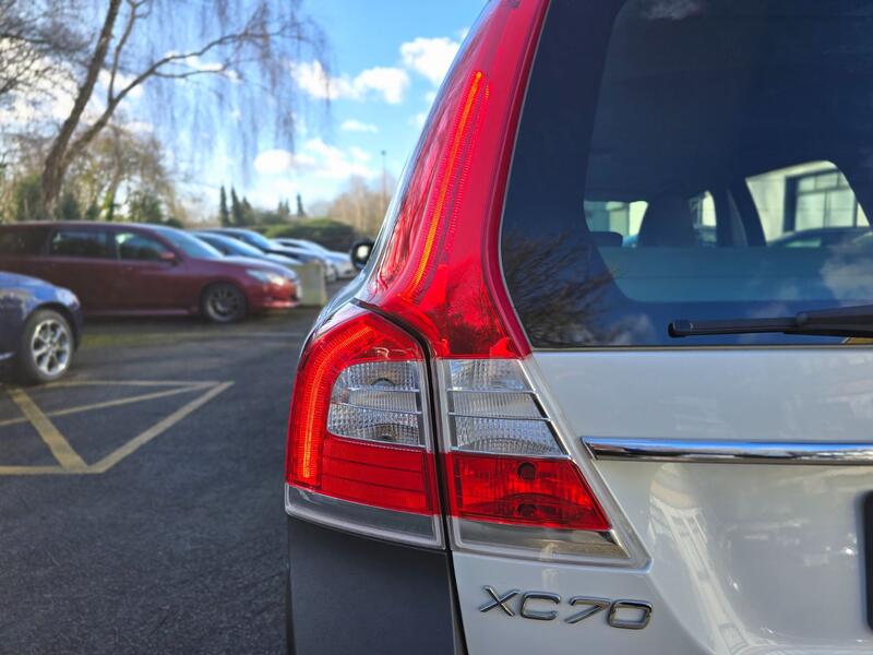 VOLVO XC70