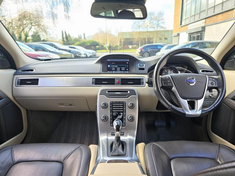 VOLVO XC70