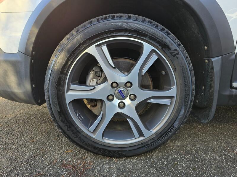 VOLVO XC70
