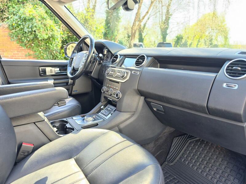 LAND ROVER DISCOVERY 4
