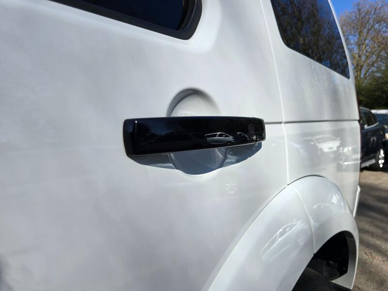 LAND ROVER DISCOVERY 4