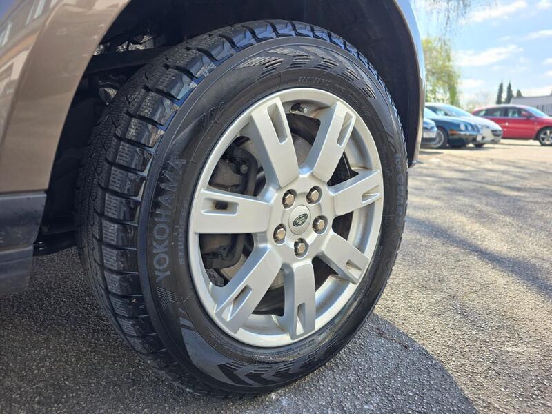 LAND ROVER DISCOVERY 4