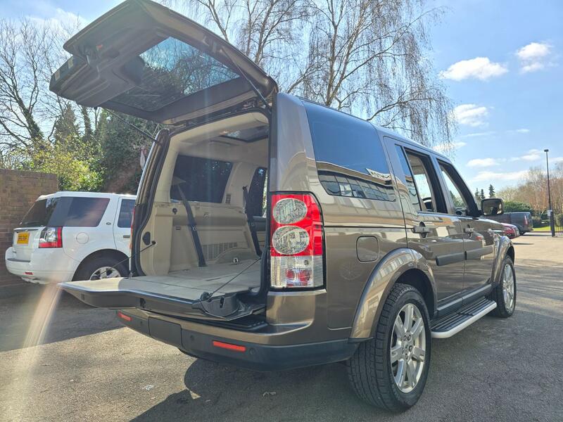 LAND ROVER DISCOVERY 4
