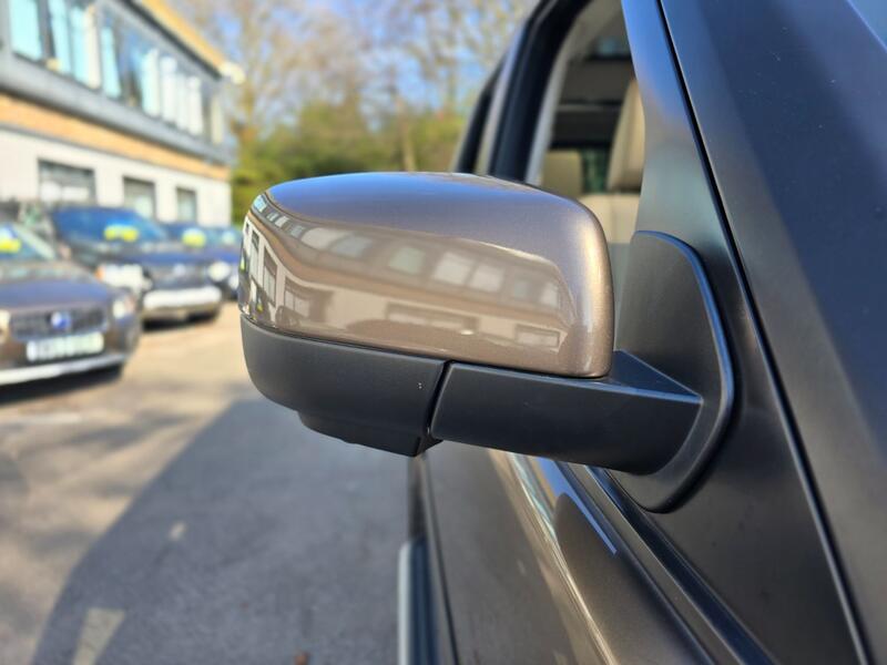 LAND ROVER DISCOVERY 4