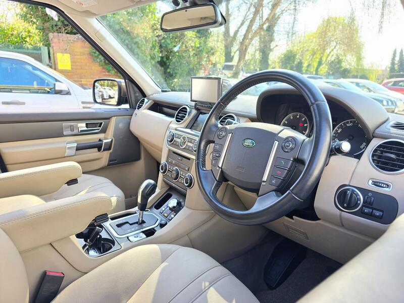 LAND ROVER DISCOVERY 4