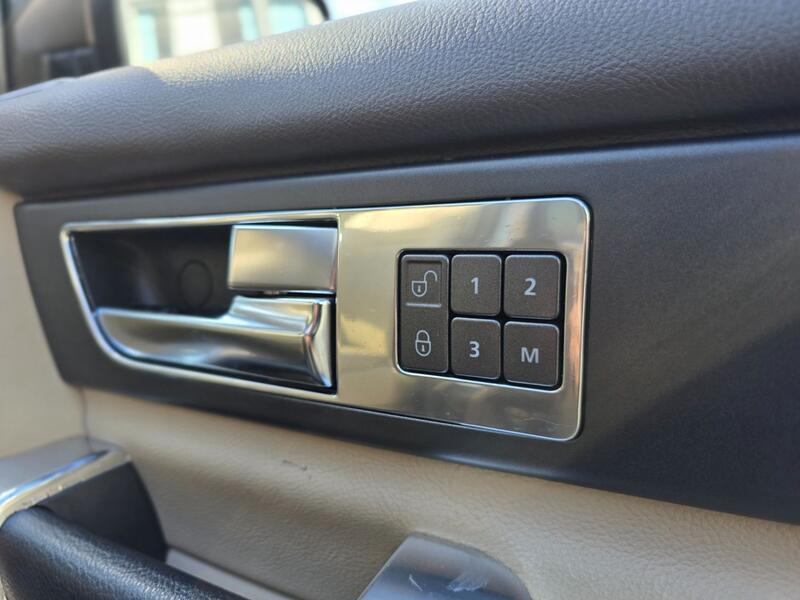 LAND ROVER DISCOVERY 4