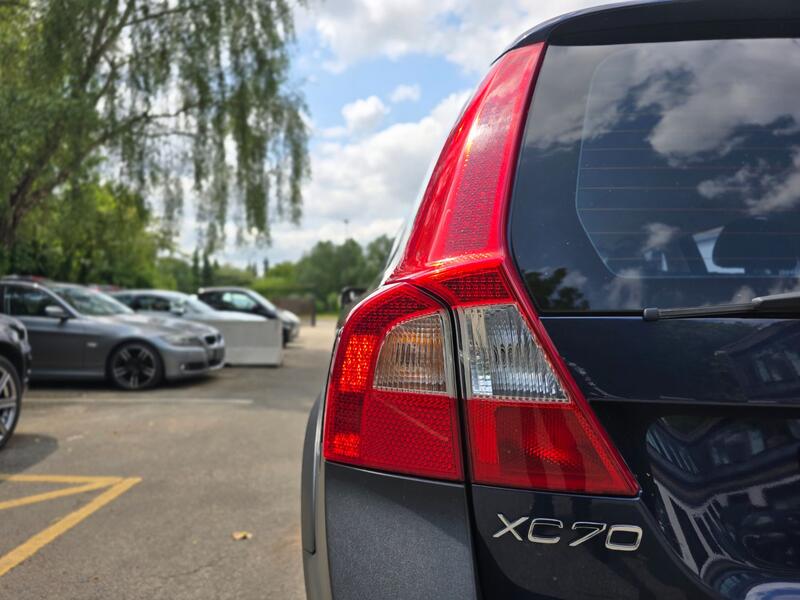 VOLVO XC70