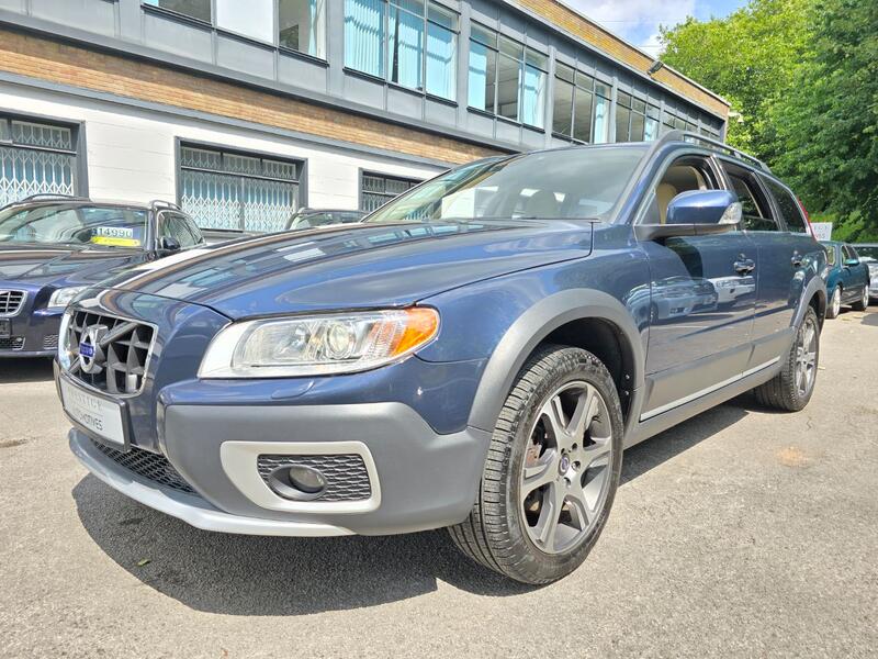 VOLVO XC70
