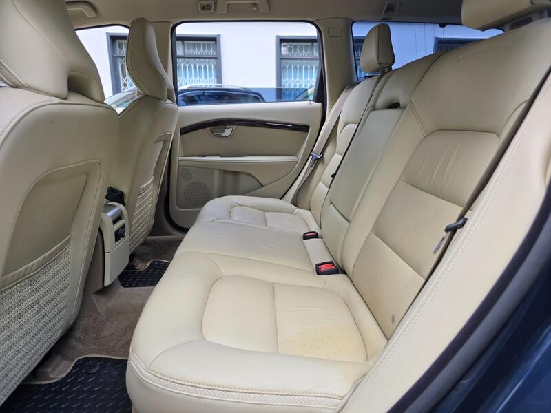 VOLVO XC70