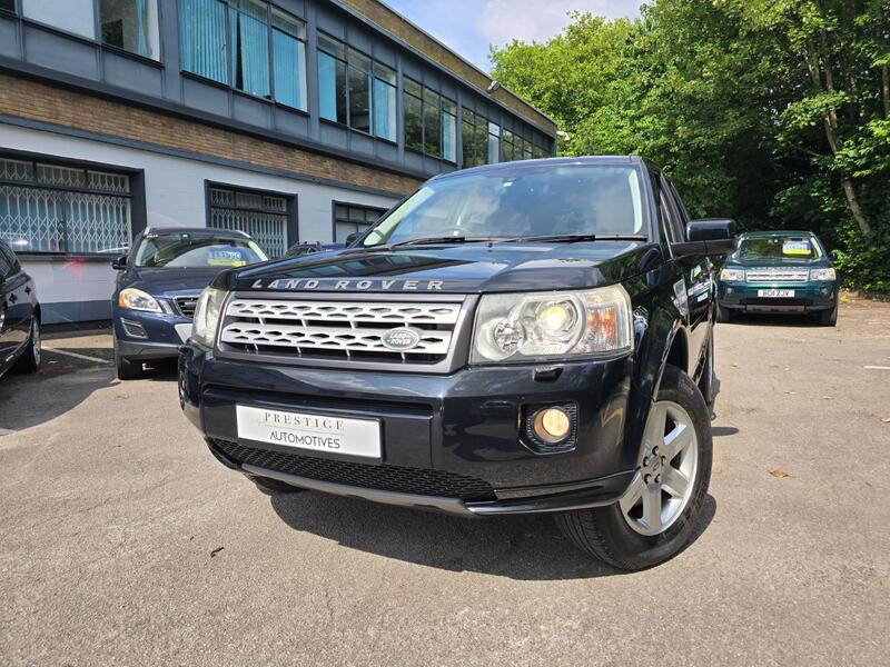 View LAND ROVER FREELANDER 2 3.2 i6 SE RARE PETROL MODEL ULEZ COMPLIANT ONLY 27K VERIFIED MILES SUMATRA BLACK BEIGE LEATHER
