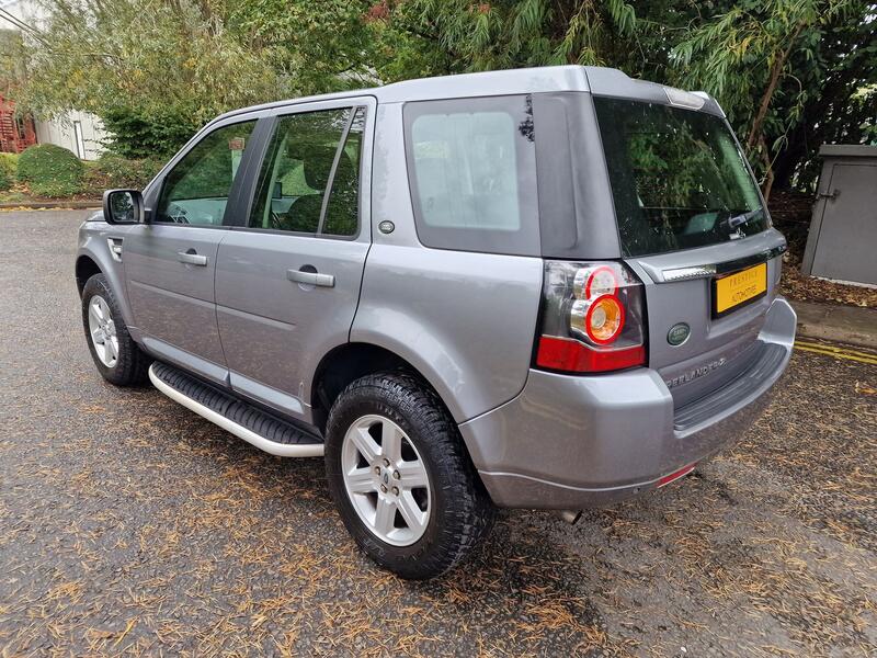 View LAND ROVER FREELANDER 2 2.0 LTR AUTOMATIC PETROL 4 WHEEL DRIVE ONLY 67K VERIFIED MILES ULEZ FREE SIDE STEPS 17 INCH ALLOYS