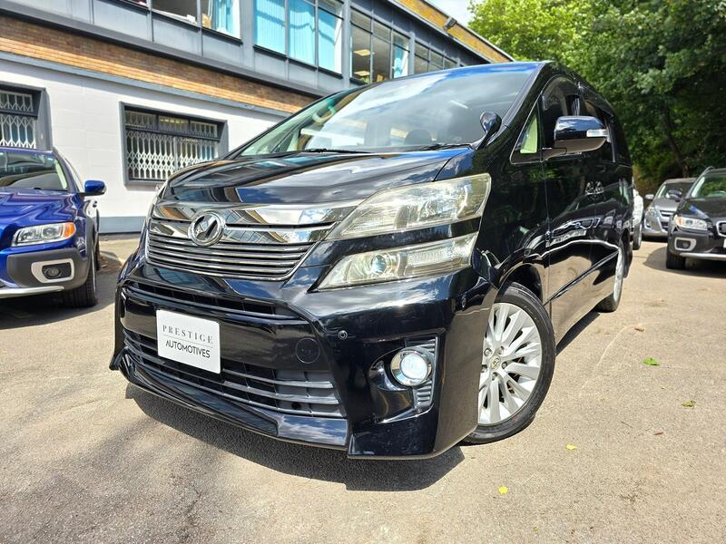 TOYOTA VELLFIRE