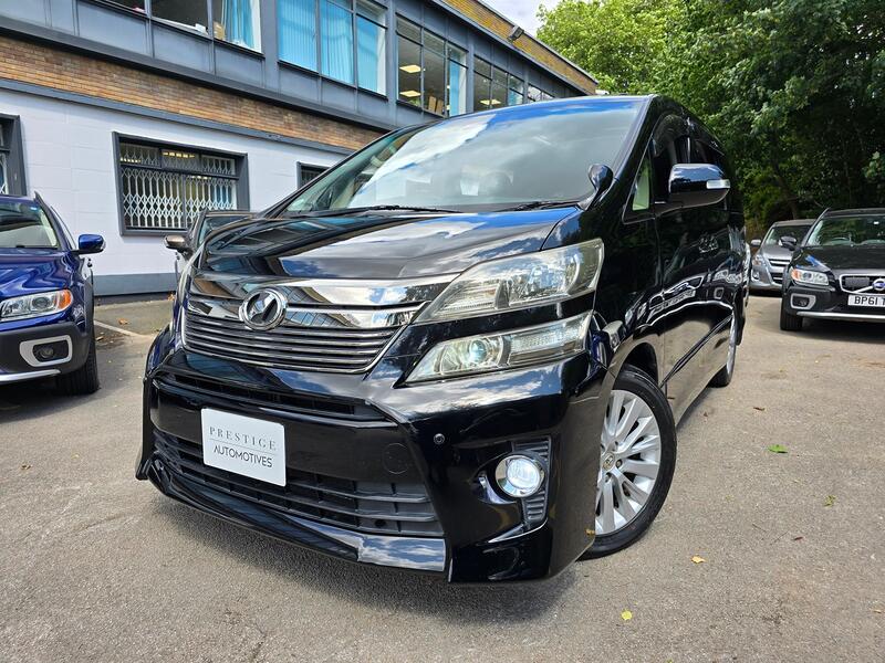 TOYOTA VELLFIRE