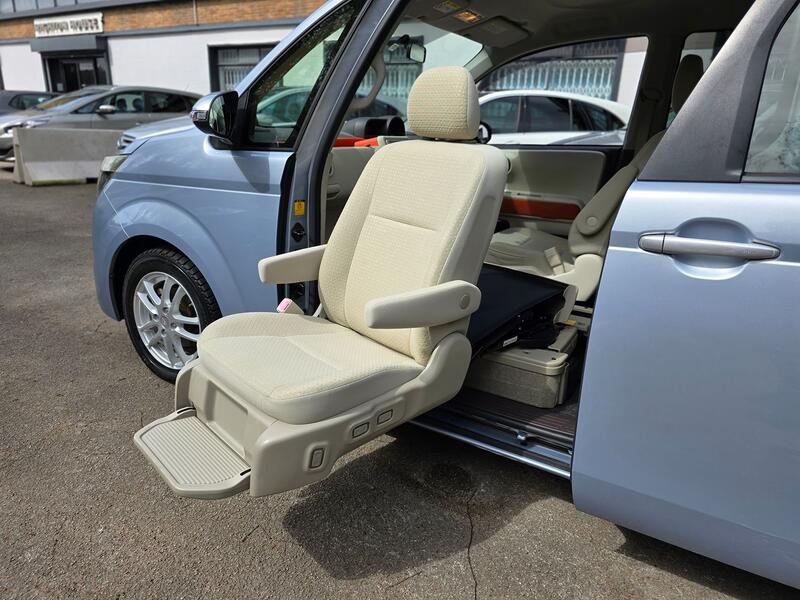 TOYOTA SPADE
