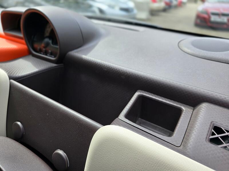 TOYOTA SPADE