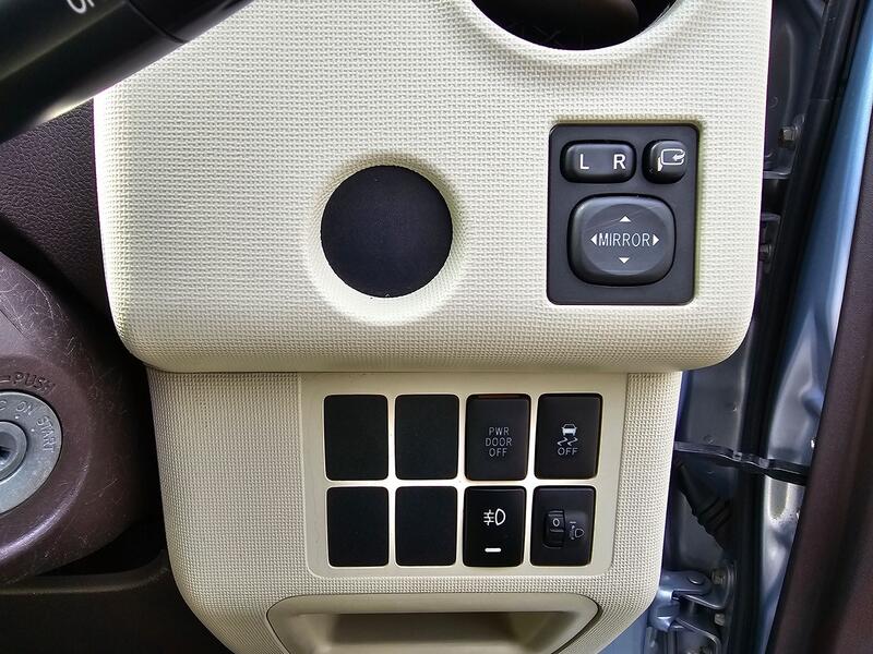 TOYOTA SPADE